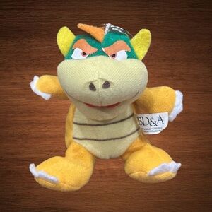 Vintage BD&A Super Mario bros Browser stuffed beanbag plush toy Keychain clip.